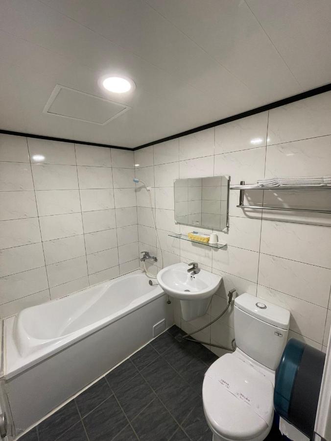 Changke Hotel Kaohsiung Luaran gambar