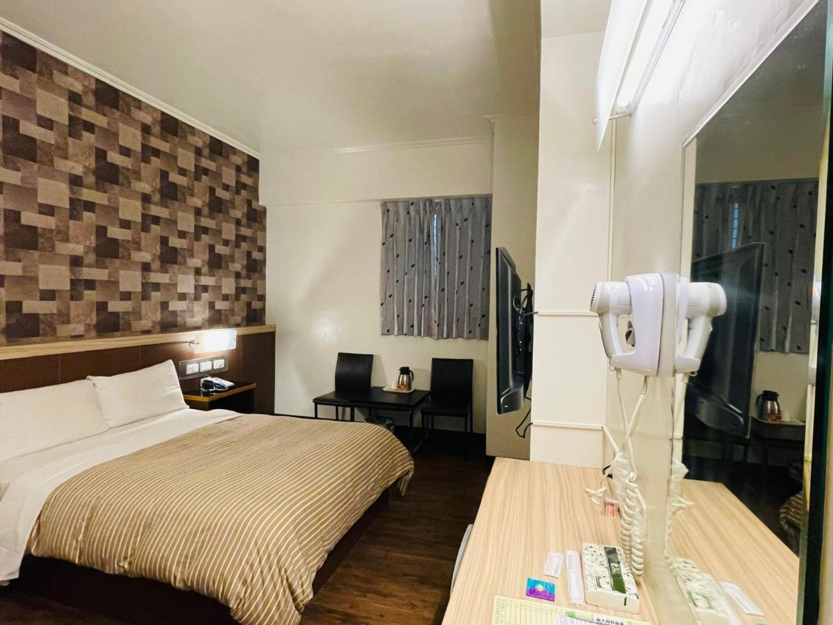 Changke Hotel Kaohsiung Luaran gambar