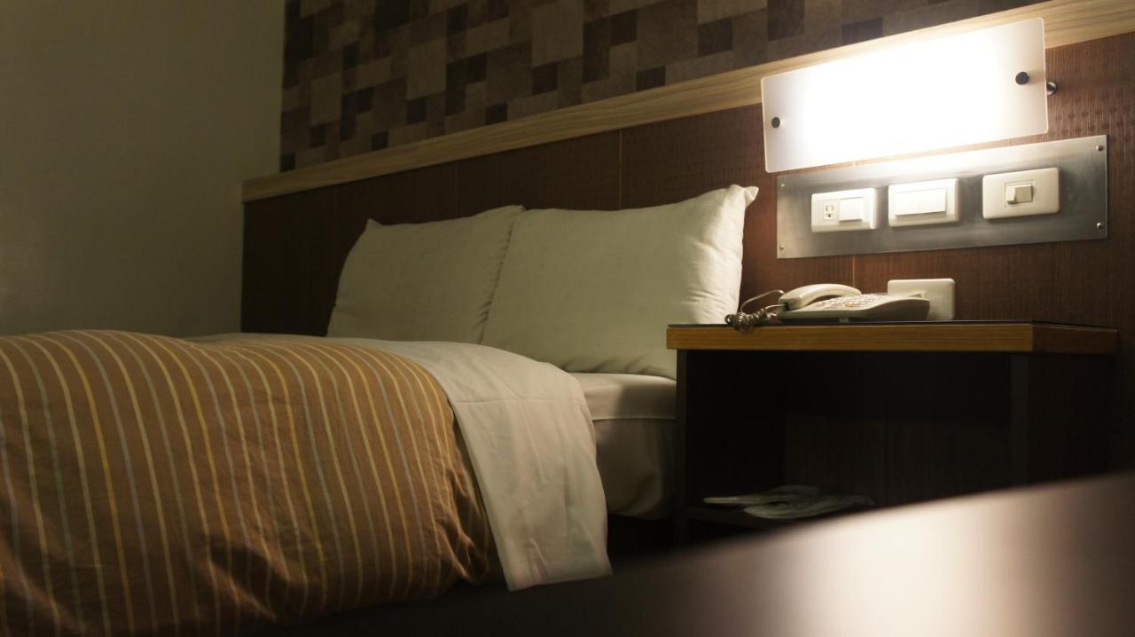 Changke Hotel Kaohsiung Luaran gambar