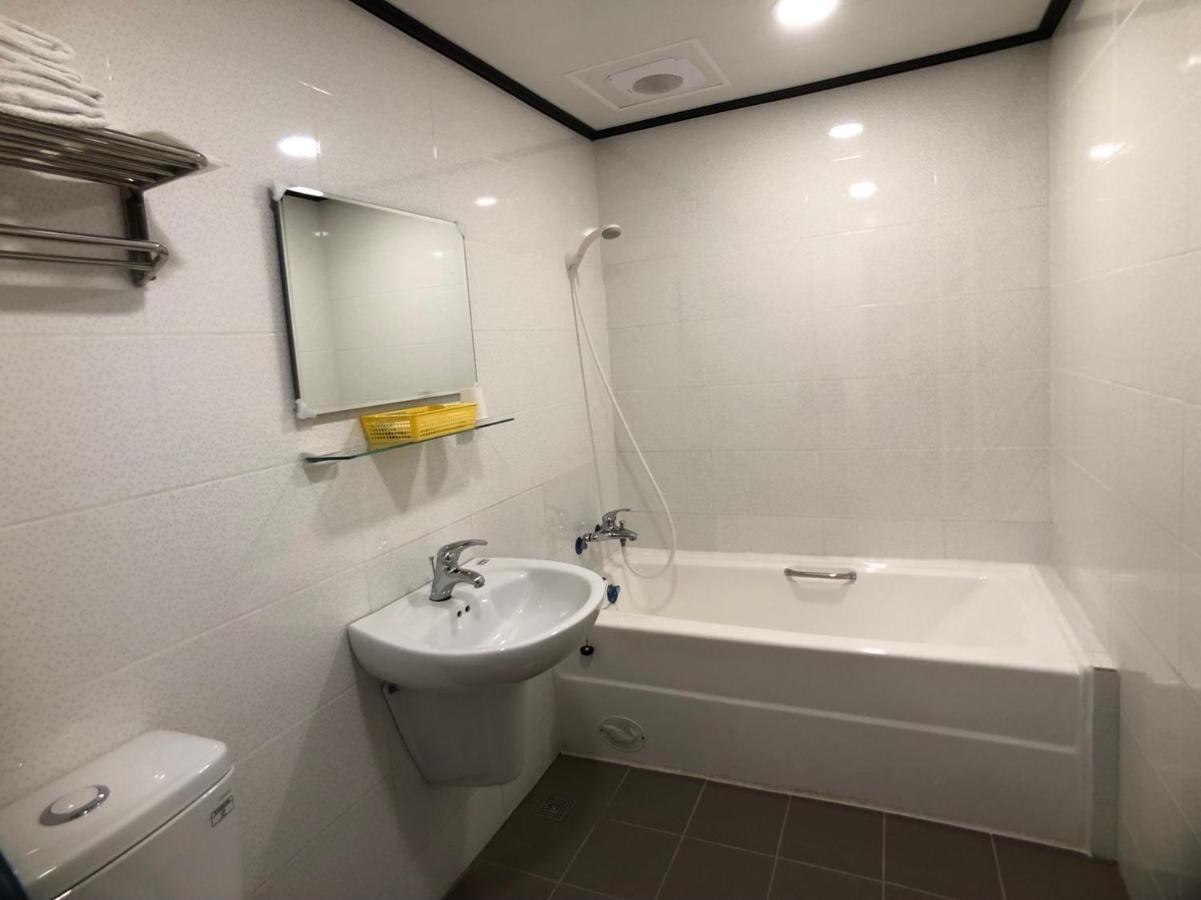 Changke Hotel Kaohsiung Luaran gambar